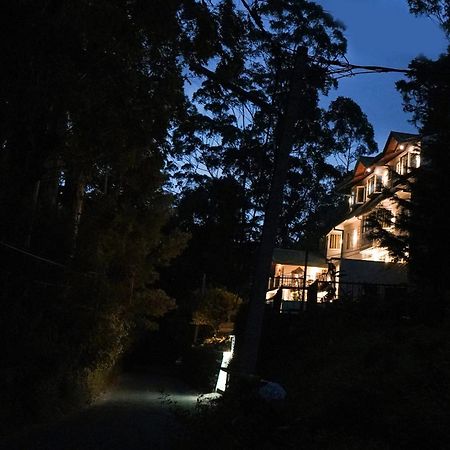 Готель Blue Moon Residency Нувара-Елія Екстер'єр фото