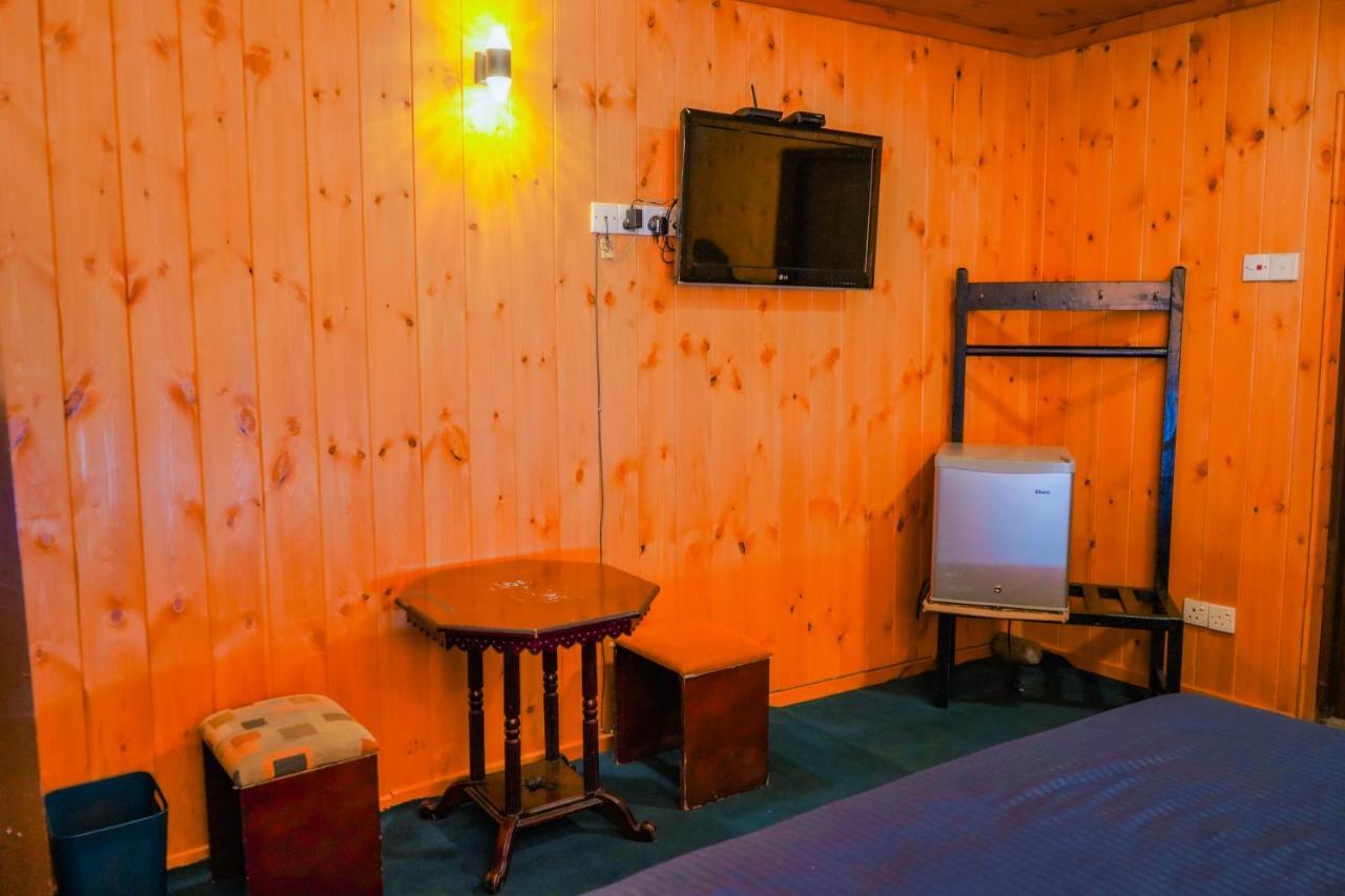 Готель Blue Moon Residency Нувара-Елія Екстер'єр фото